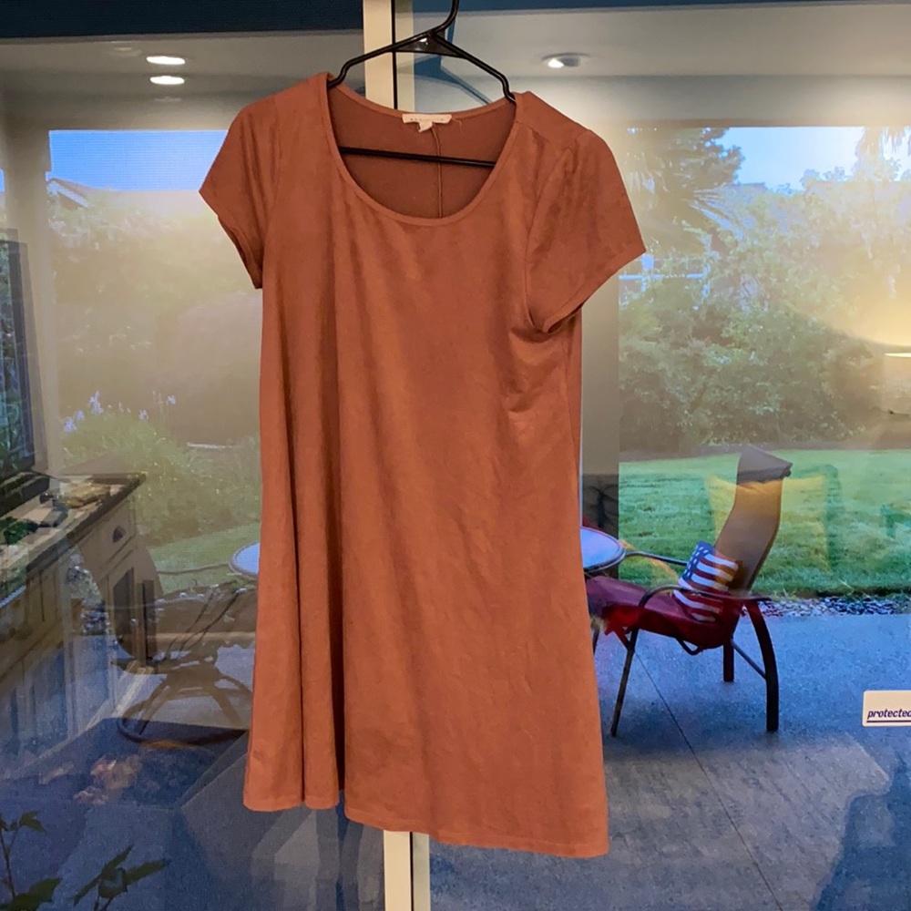 Small, light pink dress